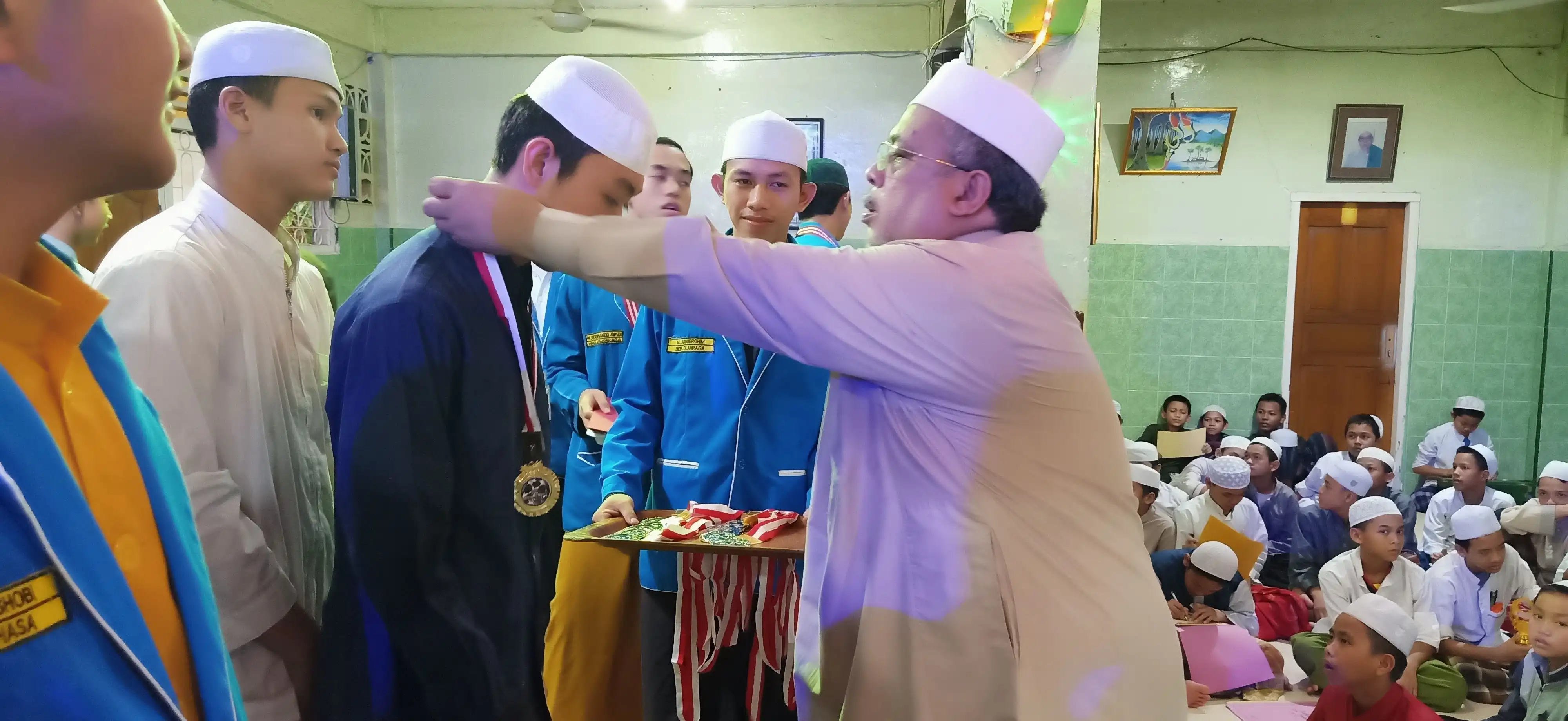 Pembagian Hadiah 160